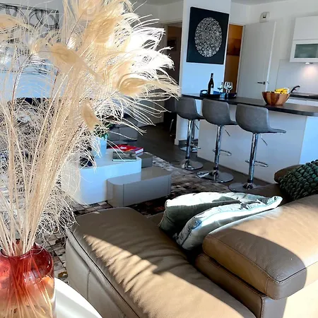 Le Penthouse Des Batignolles Appartamento