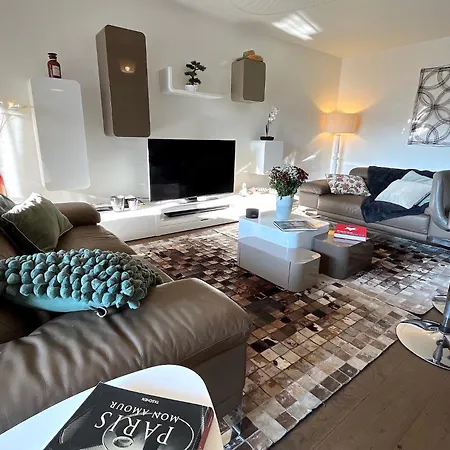 Le Penthouse Des Batignolles