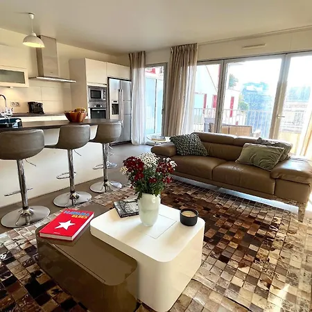 Le Penthouse Des Batignolles Apartment Paris