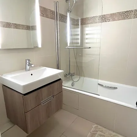 Le Penthouse Des Batignolles Apartment